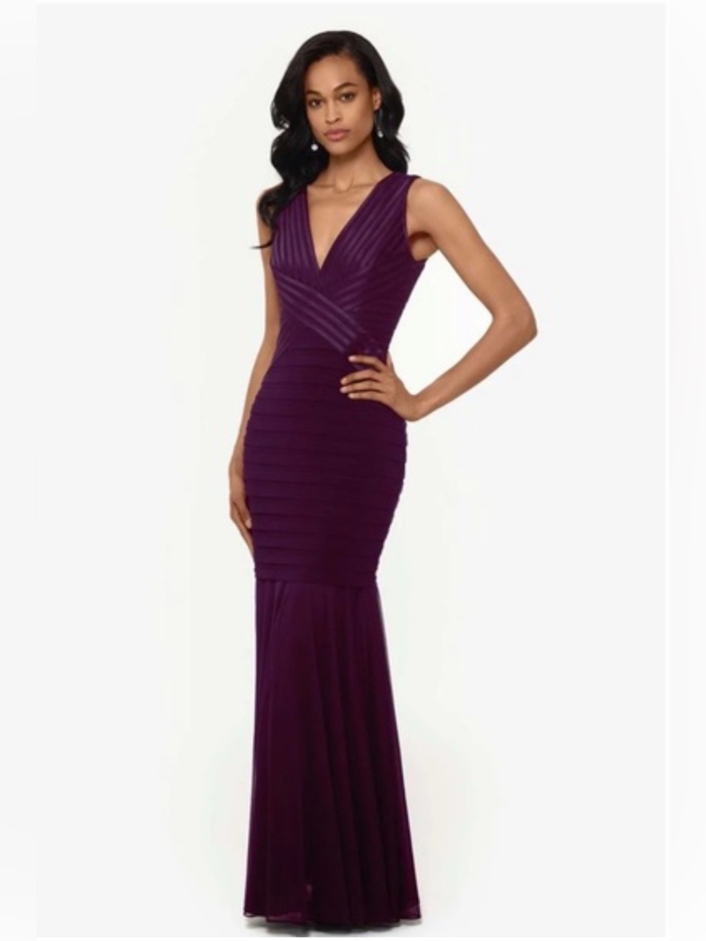 Betsy & Adam Deep Plum V-Neck Bandage Mermaid Gown new no tags